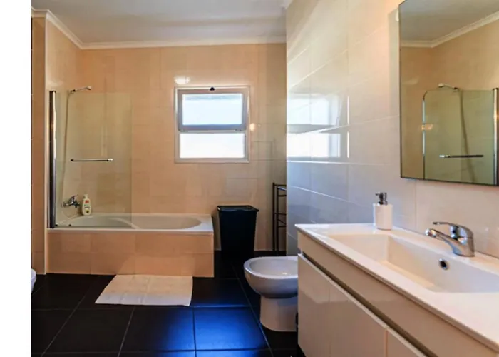 G At Bela Baia Salir Daire Salir de Porto